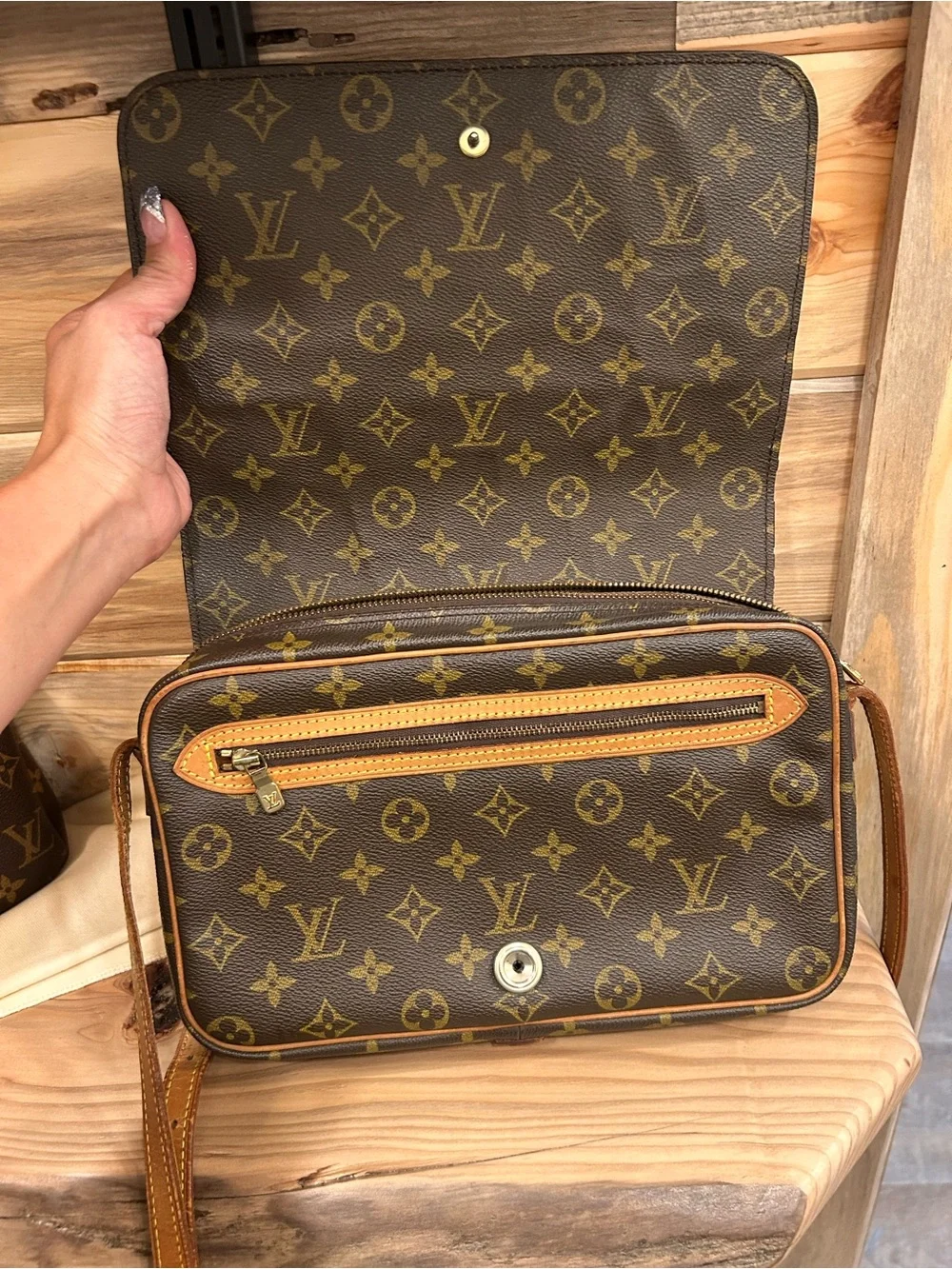Louis Vuitton louis vuitton